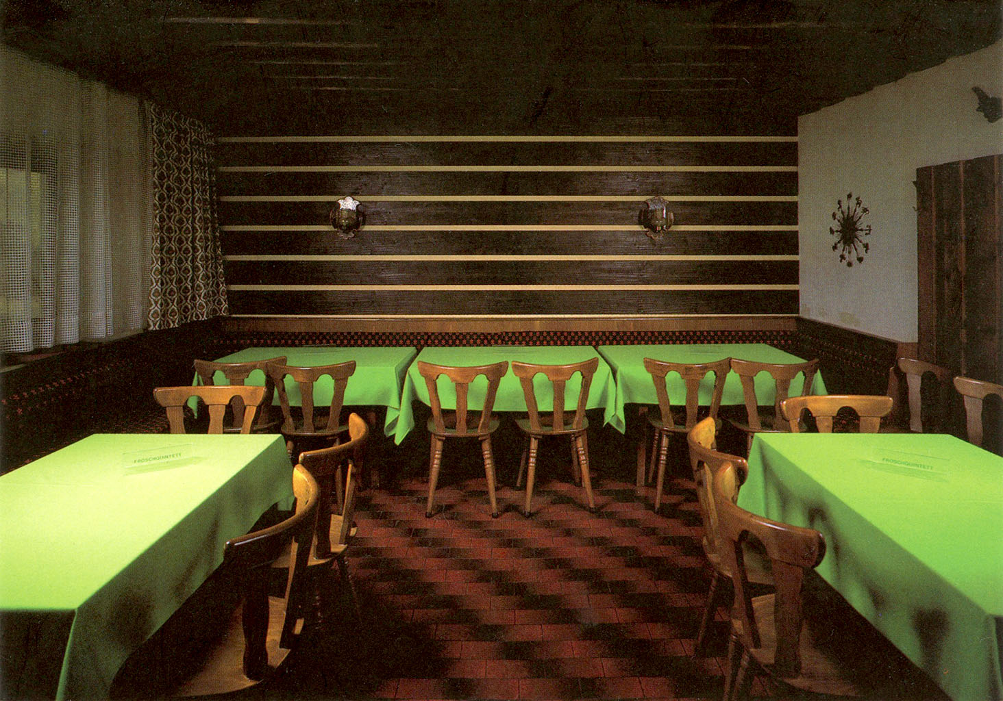 KUNST IM ÖFFENTLICHEN RAUM